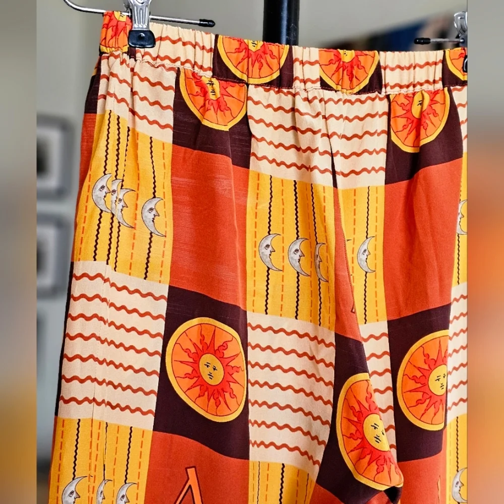 ANIM Aniverse 21 Printed Silk Pants - Picture 6 of 7